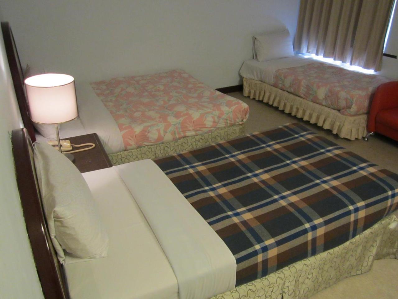 Goshen Hotel Kaohsiung Extérieur photo