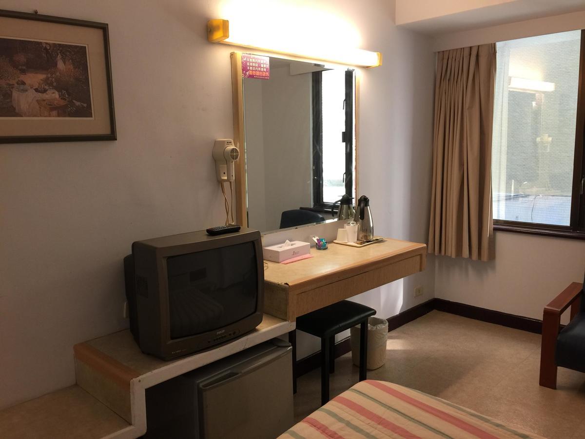 Goshen Hotel Kaohsiung Extérieur photo