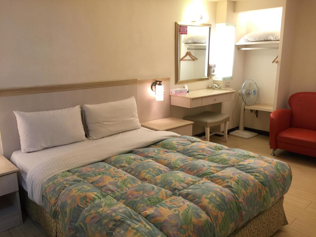 Goshen Hotel Kaohsiung Extérieur photo